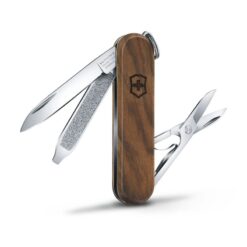 victorinox-classic-sd-wood